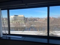Building Photo - Top level apartment with city and water views in Watertown Square