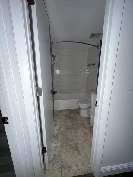 Building Photo - 5920 7th Ave W