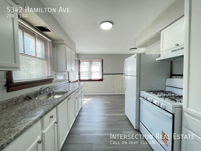 Building Photo - 5342 Hamilton Ave