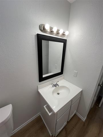 Building Photo - 2133 Quail Hollow Dr