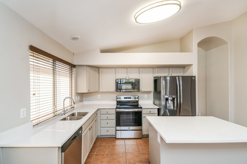 Building Photo - 1266 E Sierra Madre Ave