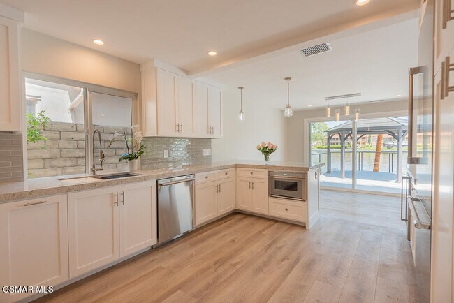 Building Photo - 3708 Capstan Cir