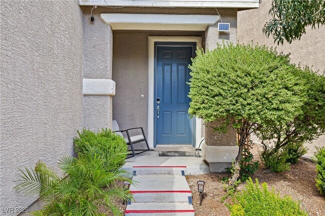 Building Photo - 10742 Leatherstocking Ave