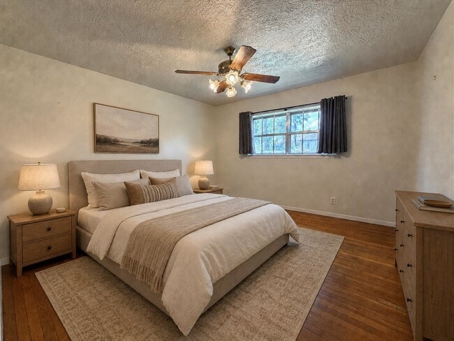 Building Photo - 2603 Brom-Bones Dr