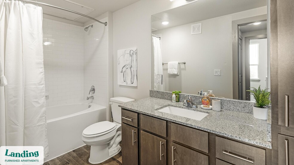 Building Photo - 12500 Shadowglen Trce