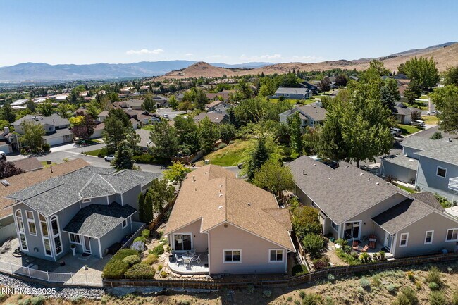 Building Photo - 2255 Wide Horizon Dr