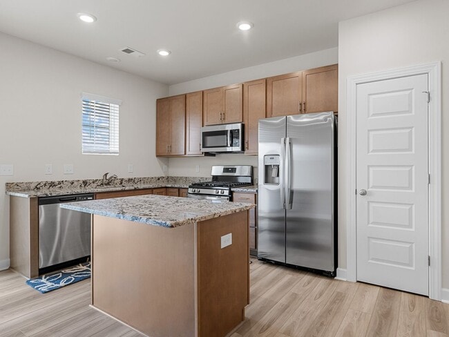 Building Photo - Modern Comfort Meets Southern Charm – New ...