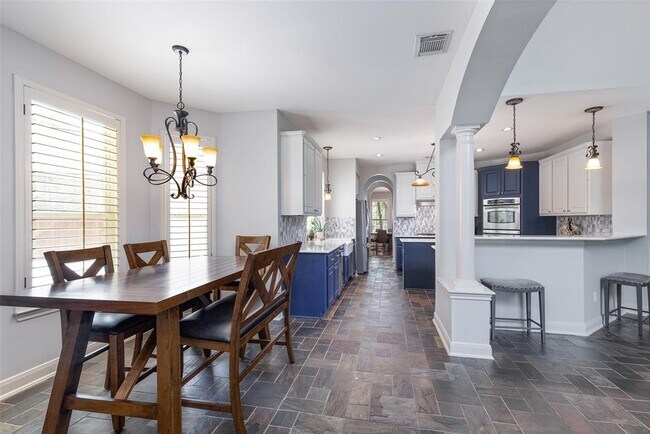 Building Photo - 13011 Far Point Manor Ct