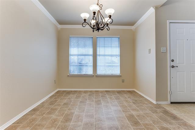 Building Photo - 404 Oxford Dr