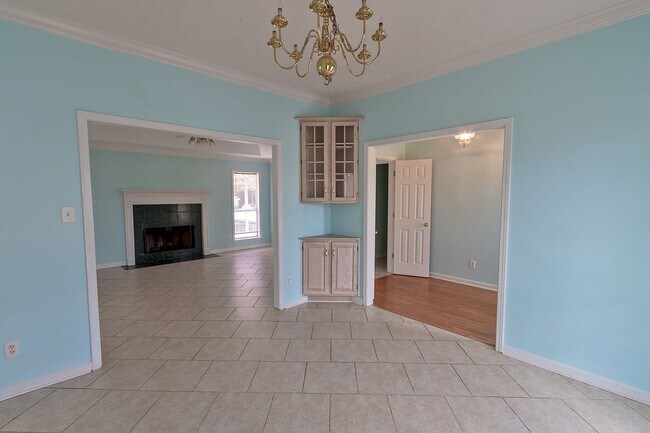 Building Photo - Prattville Rental available now!