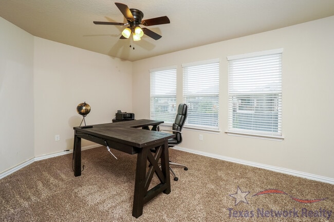 Building Photo - 7611 Presidio Haven