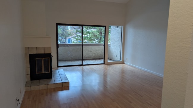 Building Photo - 39993 Fremont Blvd