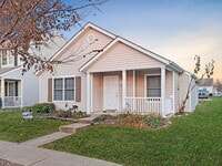 Building Photo - 5903 Brandon Dunes Dr