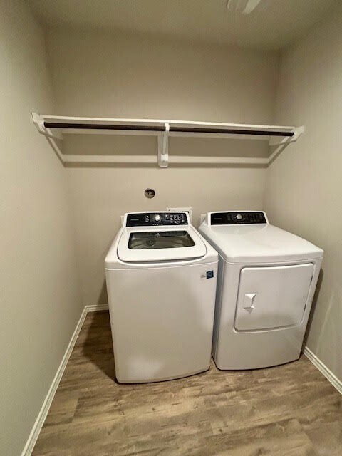 Building Photo - 11376 Dawn Beach Ln