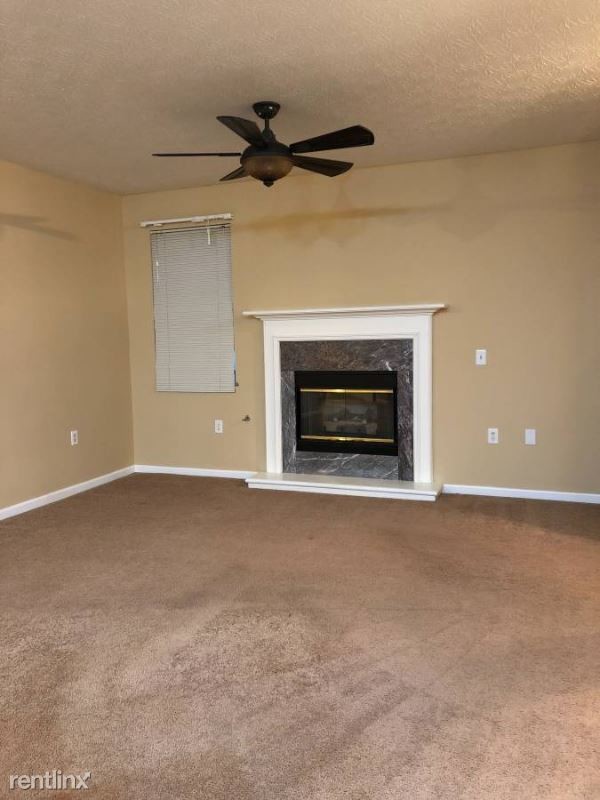 Building Photo - 7576 Mansion Cir