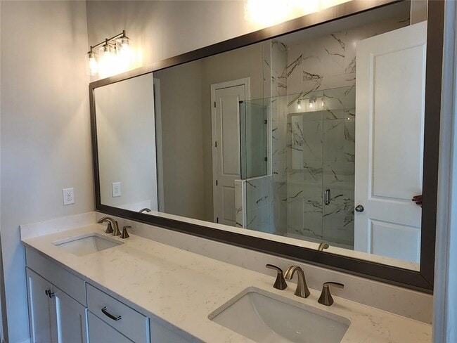 Building Photo - 633 Stickley Oak Way