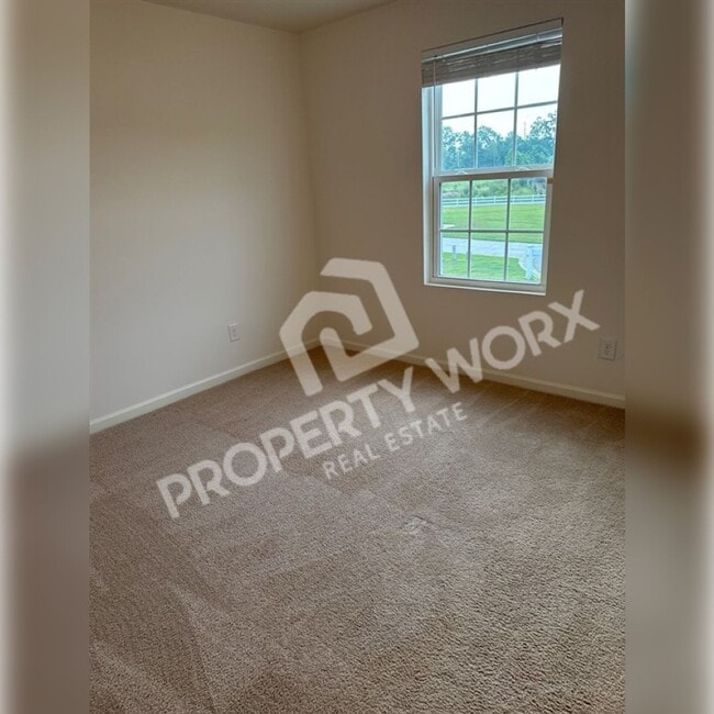 Building Photo - 3 Bedroom Home, Rocky Mount