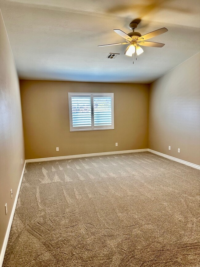 Building Photo - 1223 N 2190 W