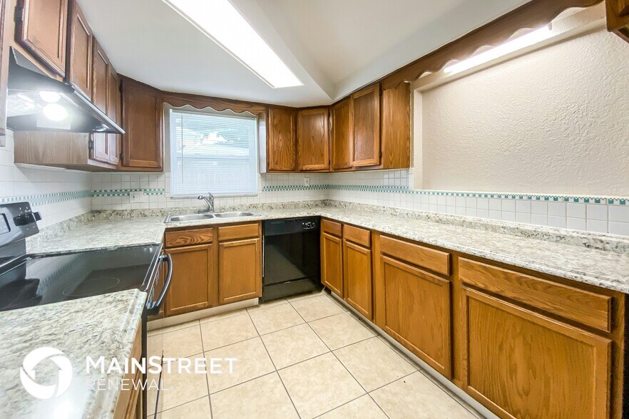 Building Photo - 1103 Chelsea Ln