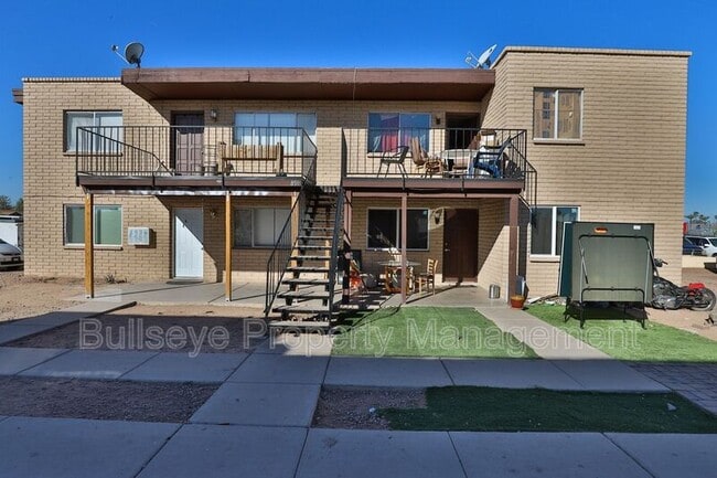 Building Photo - 859 W Ray Rd