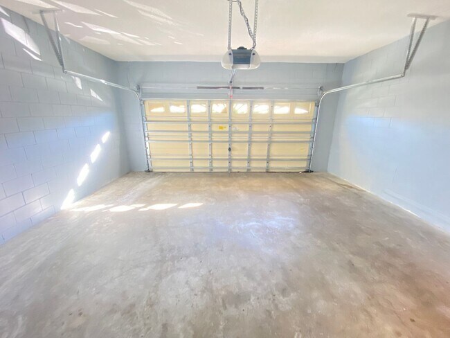 Building Photo - 13431 Meadow Bay Loop