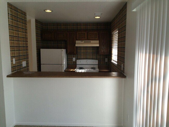 Building Photo - 2189 Kietzke Ln