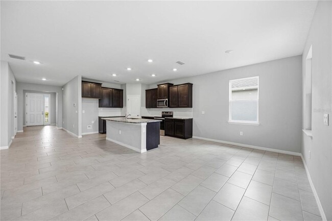 Building Photo - 5719 Woodland Sage Dr