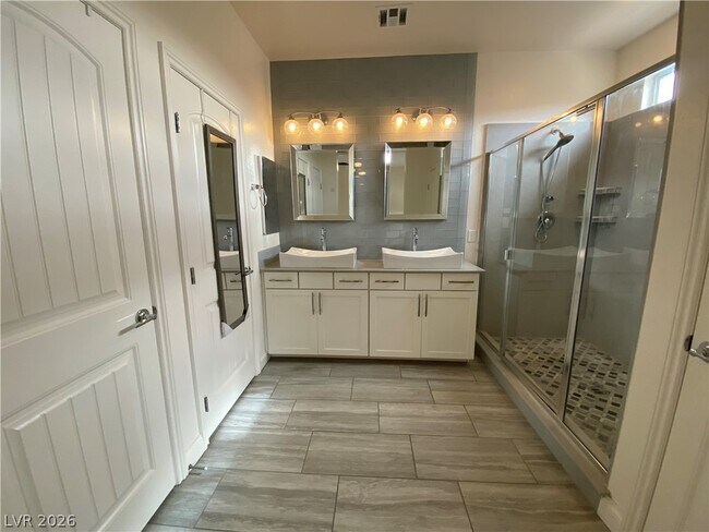 Building Photo - 11919 Fisterra Ct