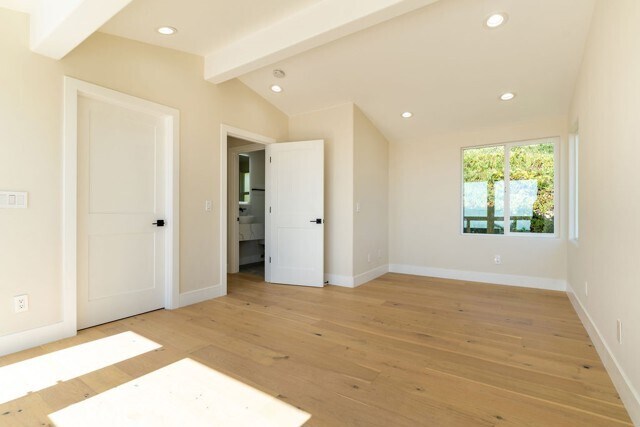 Building Photo - 2850 Zell Dr