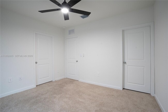 Building Photo - 528 NE 1st St