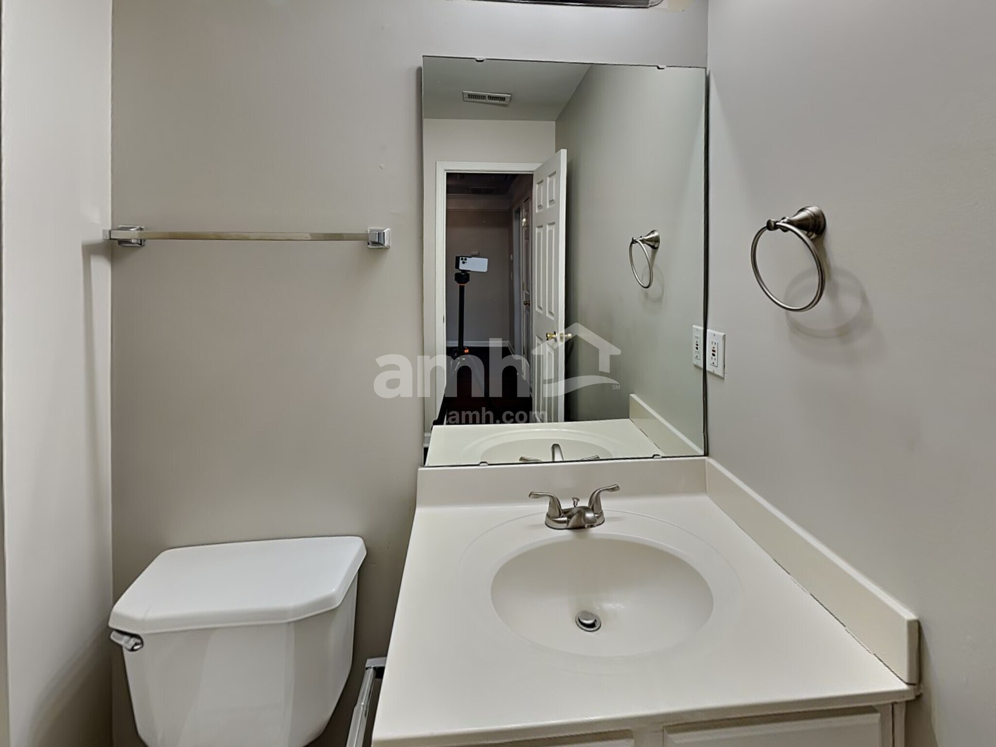 Building Photo - 3629 Arklow Rd