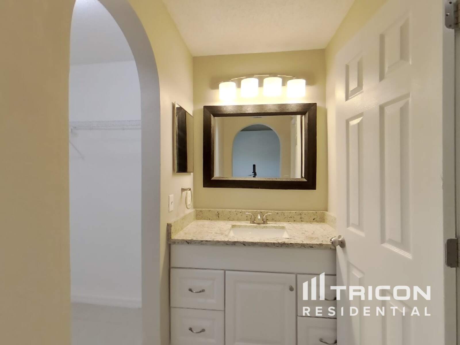 Building Photo - 429 Delicata Dr