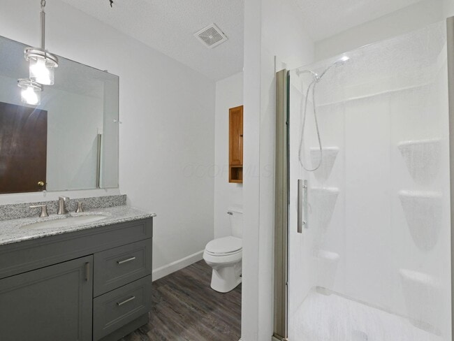 Building Photo - 175 Kraft Dr