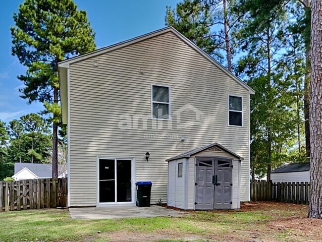 Building Photo - 103 Surlington Dr