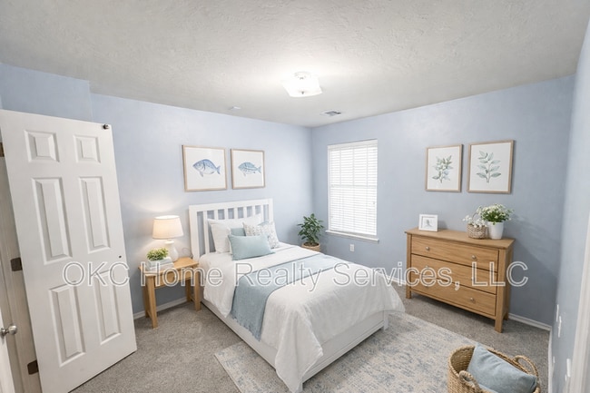 Building Photo - 2424 NW 161st St