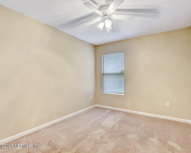 Building Photo - 8448 Kona Ave