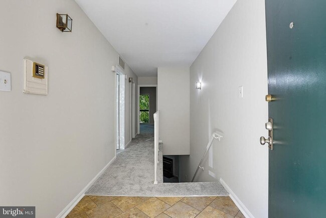 Building Photo - 5139 Dudley Ln