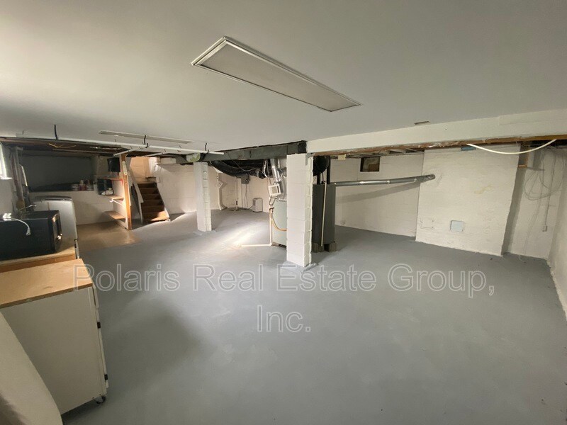 Building Photo - 1102 N Emerson Ave