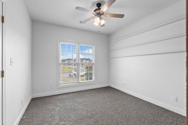 Building Photo - Spacious Duplex In Cape Girardeau
