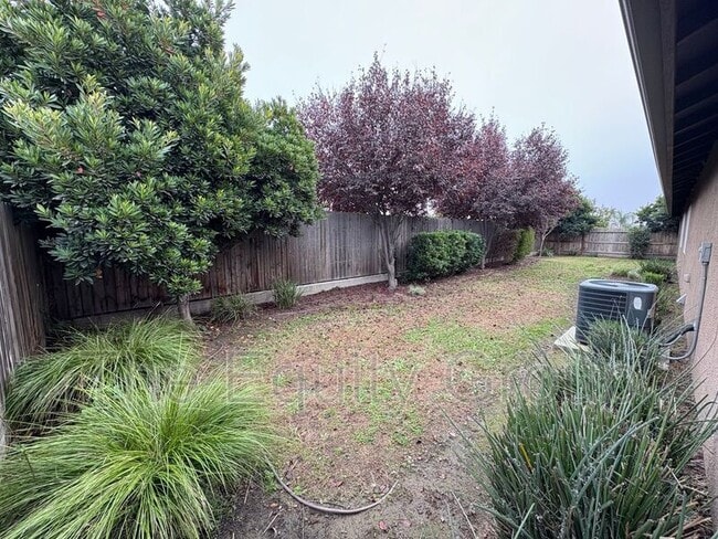 Building Photo - 2128 N Highland St