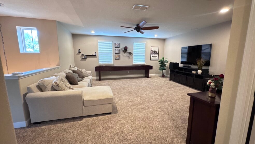 Building Photo - 12251 Regal Lily Ln