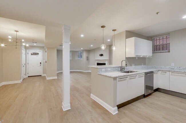 Building Photo - 1306 Rhode Island Ave NW