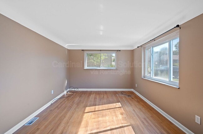 Building Photo - 4057 Lee Ct