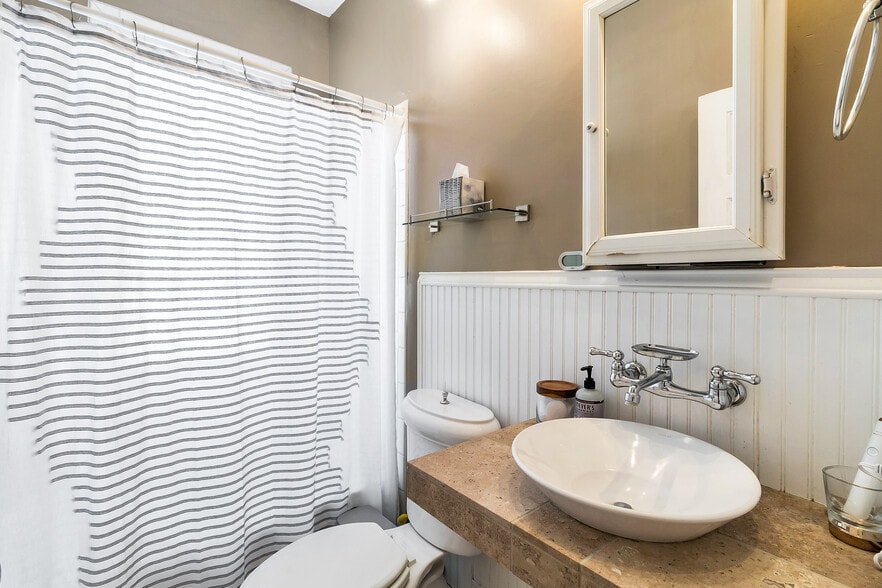 Hallway Full Bathroom - 637 South Sherman Street