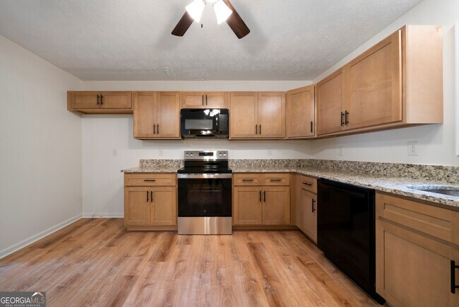 Building Photo - 4707 Glen Ridge Cir