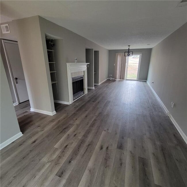 Building Photo - 3679 Blackshear Ct