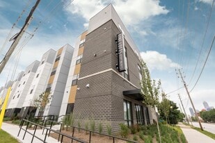 Building Photo - Line Lofts