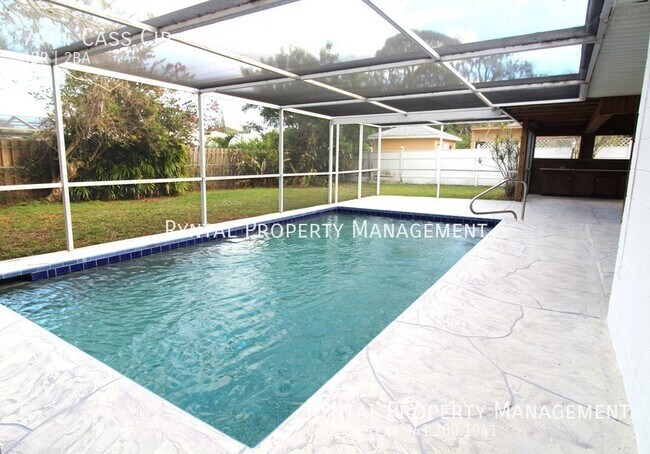 Building Photo - 7464 Cass Cir