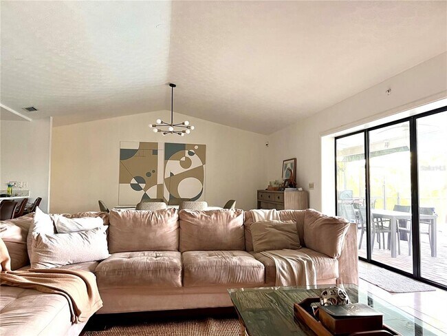 Building Photo - 6612 Black Fin Way