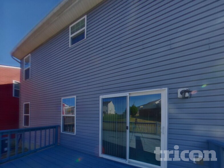 Building Photo - 2920 Cherry Point Ln